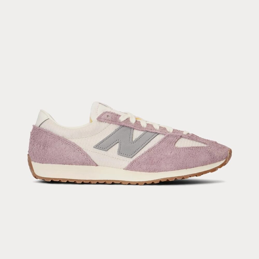 New Balance 471 linen ice wine new with tags women's size 10.5